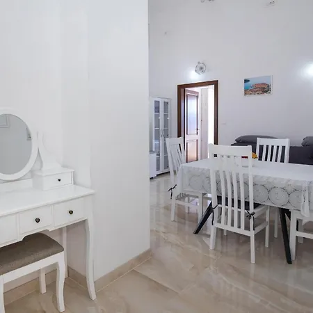 Appartement Gorgeous In With Wifi *